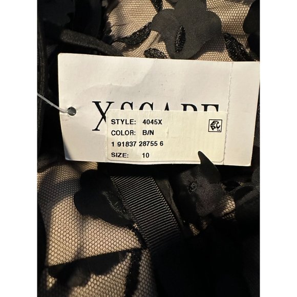 Long Spaghetti Strap 3-D Flower Ballgown Black/Nude 10 - Picture 2 of 5